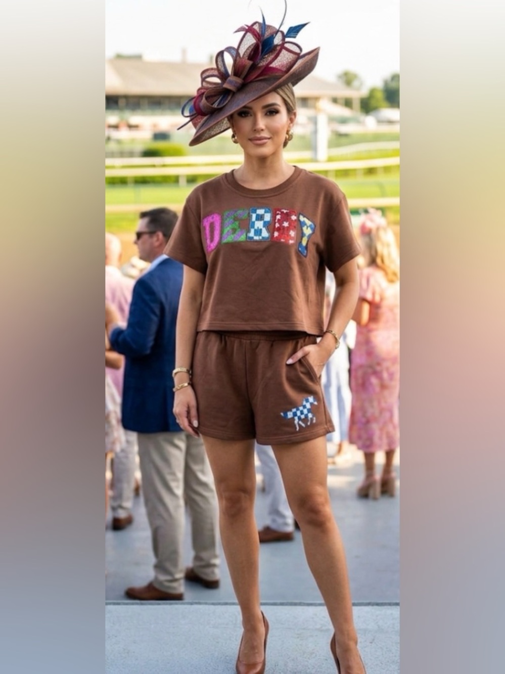 New! SET! QUEEN OF SPARKLES Brown Sequin Derby Top and Shorts Oversized XS